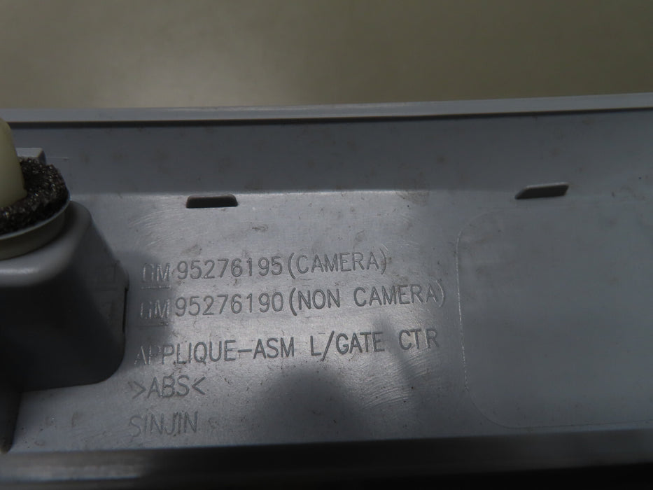 2013-2018 CHEVROLET TRAX TRUNK REAR MOLDING PANEL OEM W/O CAMERA P#95276190