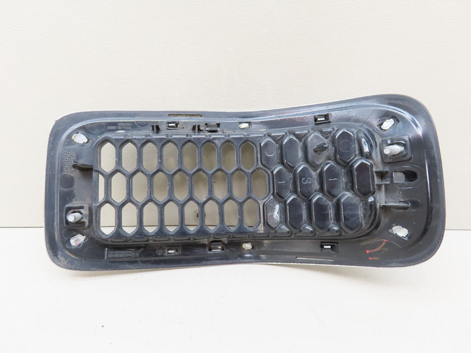 2014-2018 JEEP CHEROKEE FRONT RADIATOR GRILL GRILLE INSERT #3 OEM
