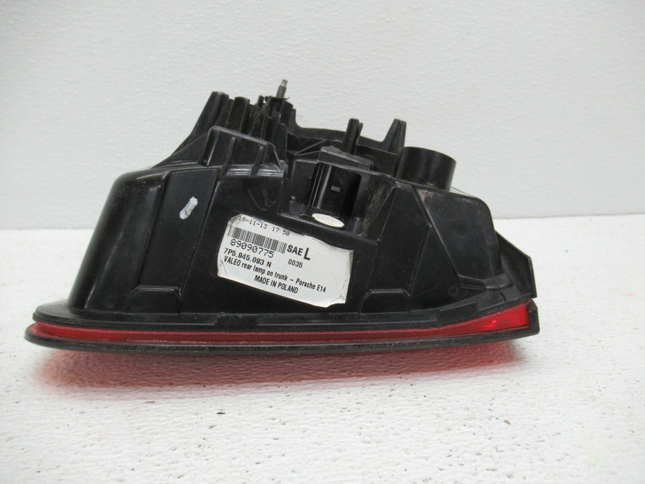 2011 - 2014 PORSCHE CAYENNE REAR LEFT DRIVER SIDE TAIL LIGHT BRAKE STOP LAMP OEM