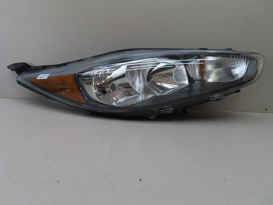 2014-2018 FORD FIESTA FRONT PASSENGER SIDE LIGHT HEADLIGHT LAMP ASSEMBLY OEM