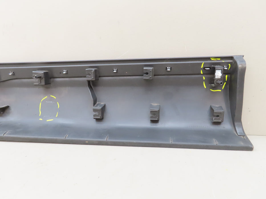 2019-2023 LINCOLN NAUTILUS FRONT RIGHT PASSENGER LOWER DOOR MOLDING OEM