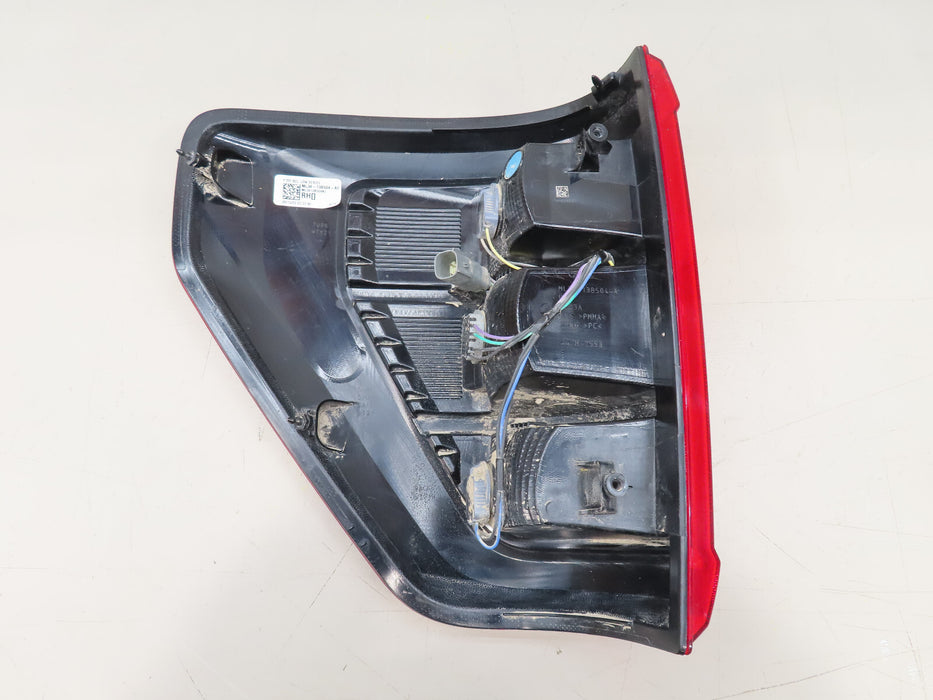 2021 2022 2023 FORD F150 F-150 REAR RIGHT PASSENGER TAIL LIGHT HALOGEN OEM