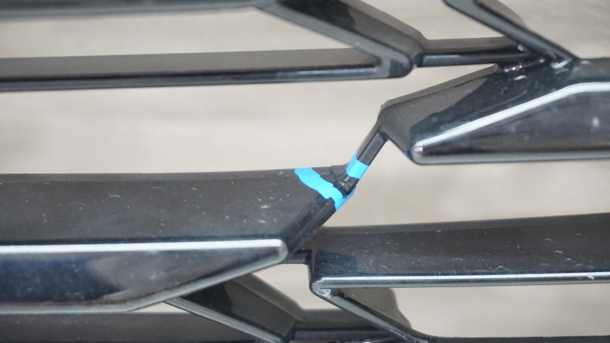 2020-2023 TOYOTA HIGHLANDER FRONT UPPER MAIN GRILLE 53101 0E330 OEM 20 21 22 23