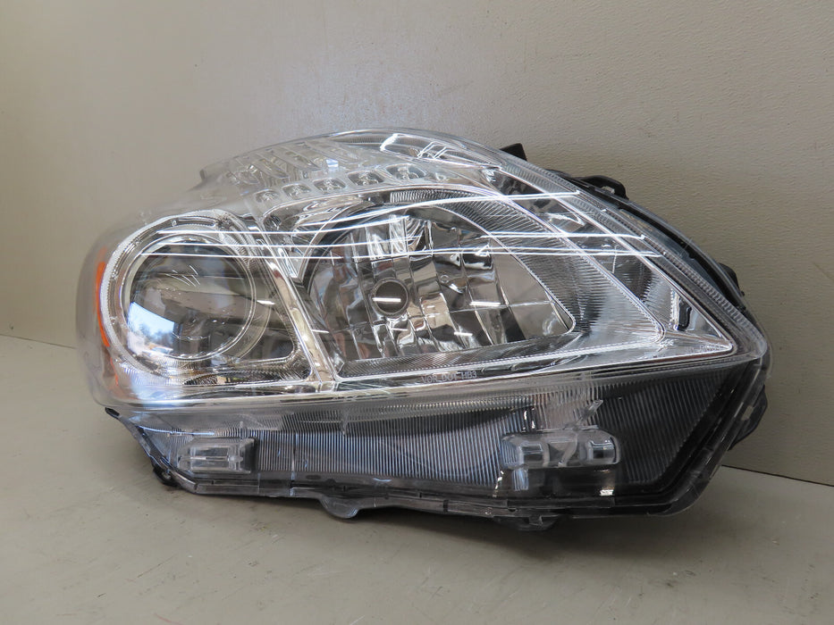 2012 2013 2014 2015 TOYOTA PRIUS FRONT RIGHT PASSENGER HEADLIGHT AFTERMARKET