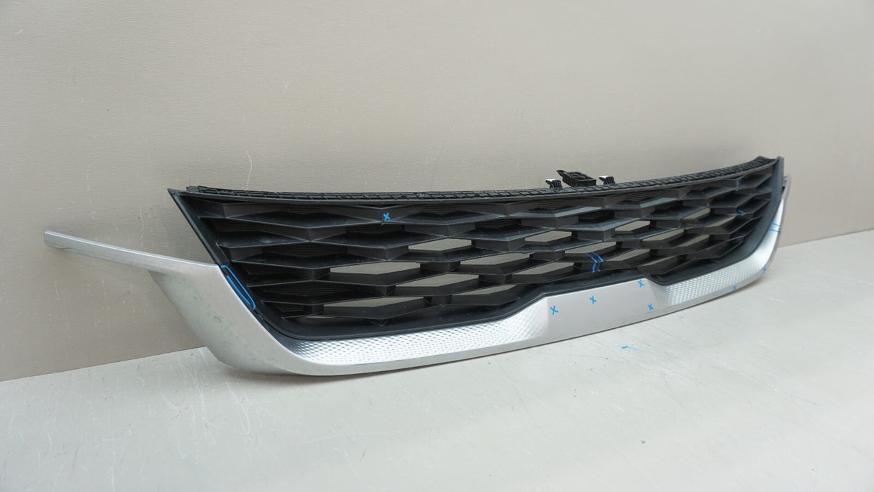 2020-2022 KIA SELTOS FRONT UPPER RADIATOR GRILLE 86351-Q5010 OEM 20 21 22