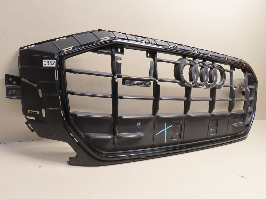 2019 2020 2021 Audi Q8 4M8 Front Bumper Grille Grill OEM 4M8853651