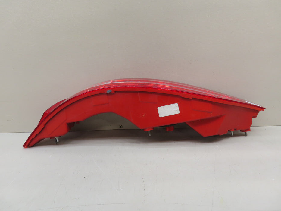 2015-2019 LINCOLN MKC REAR RIGHT PASSENGER SIDE TAIL LIGHT OEM