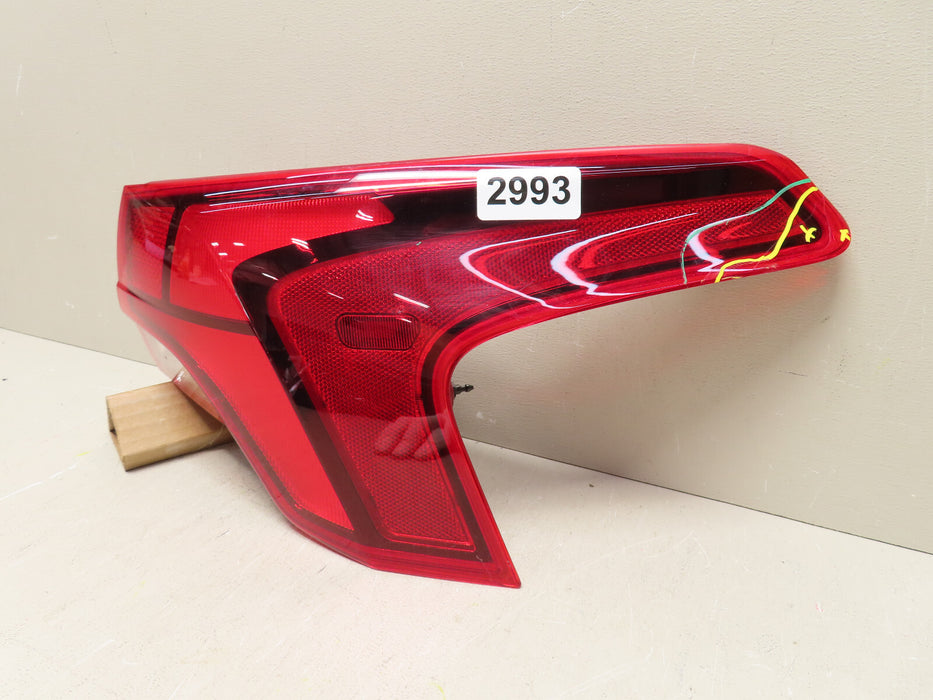 2021 2022 HYUNDAI SANTA FE REAR RIGHT PASSENGER TAIL LIGHT OUTER LED OEM