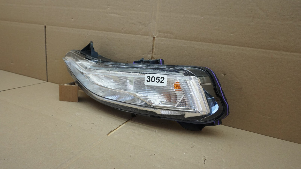 2019-2021 CHEVROLET MALIBU FRONT RIGHT PASSENGER SIDE FOG LIGHT LAMP LED OEM