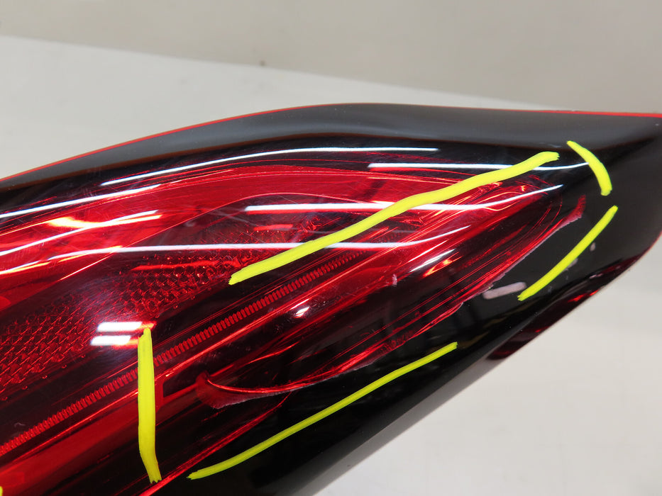2020-2022 TOYOTA HIGHLANDER RIGHT DRIVER SIDE TAIL LIGHT LAMP LED OUTER OEM