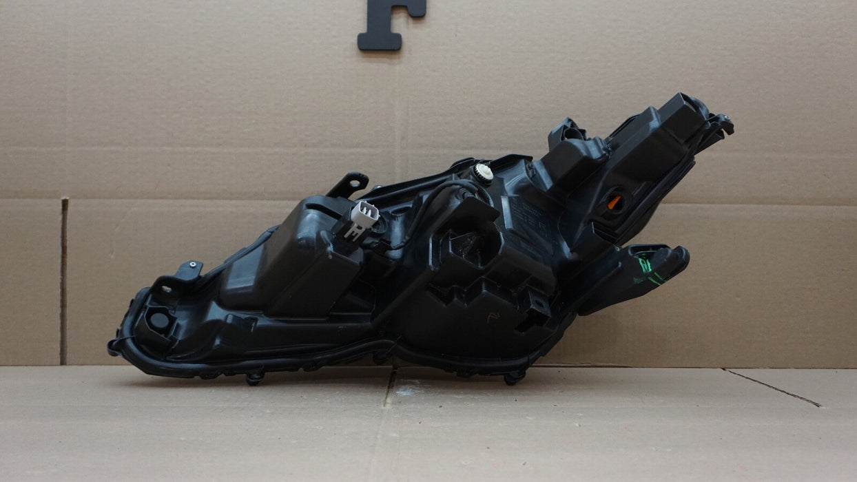 2018-2020 TOYOTA CAMRY FRONT RIGHT PASSENGER SIDE HEADLIGHT OEM 18 19 20