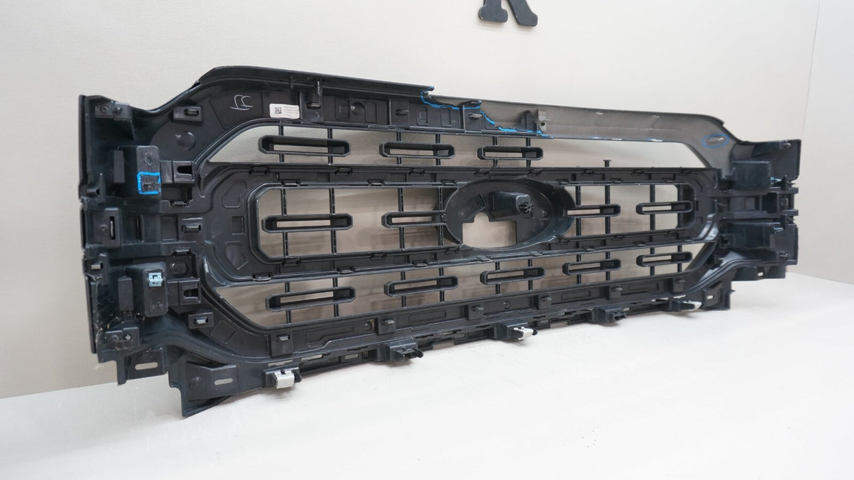 2021-2023 FORD F-150 F150 XLT FRONT BUMPER GRILLE OEM ML34-8200
