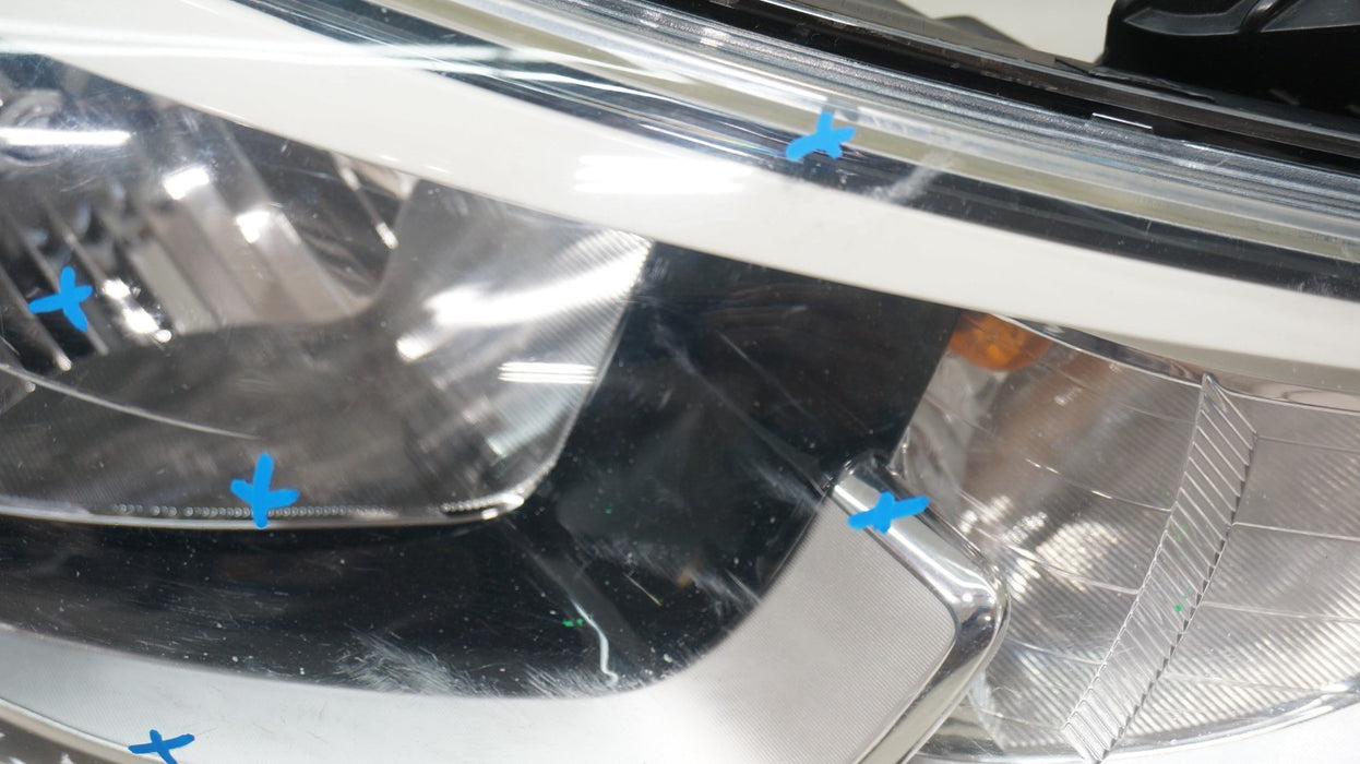 2015-2017 HYUNDAI ACCENT FRONT RIGHT PASSENGER SIDE HALOGEN HEADLIGHT OEM