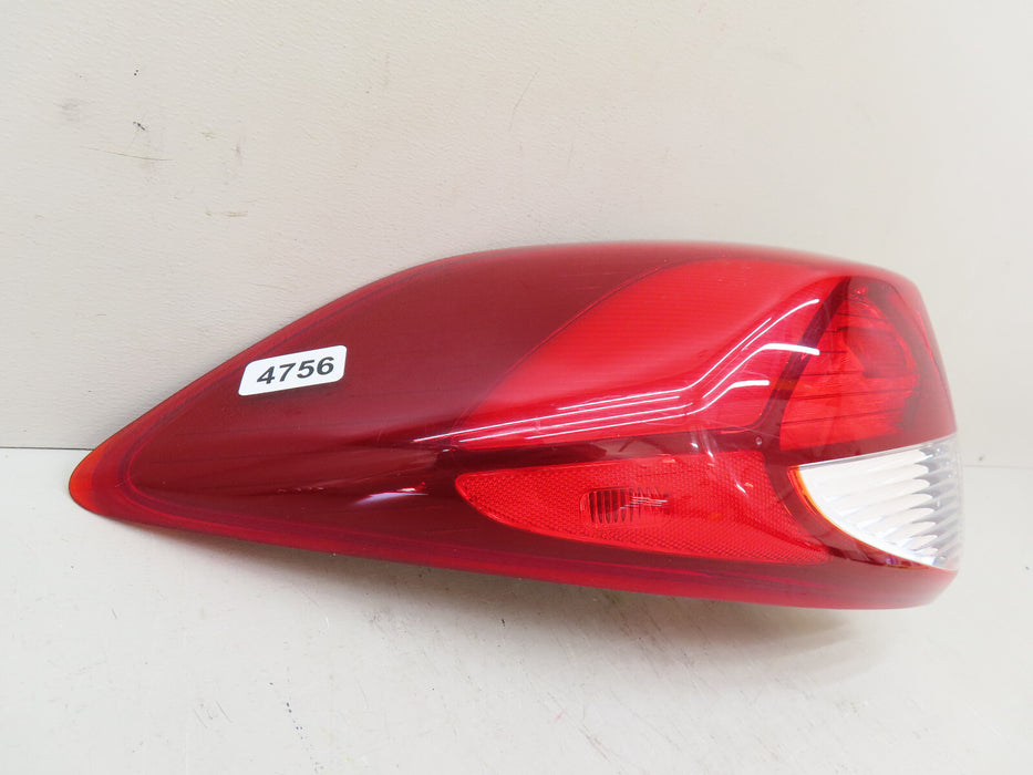 2016-2018 HYUNDAI TUCSON REAR LEFT DRIVER SIDE TAIL LIGHT OEM