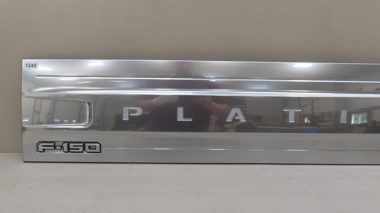 2021-2023 FORD F-150 F150 PLATINUM REAR TAILGATE MOLDING TRIM OEM