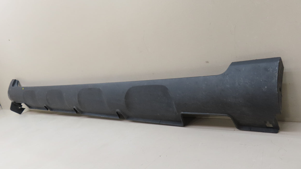 2020-2025 HYUNDAI VENUE RIGHT ROCKER SKIRT MOLDING COVER PANEL OEM 87752-K2000