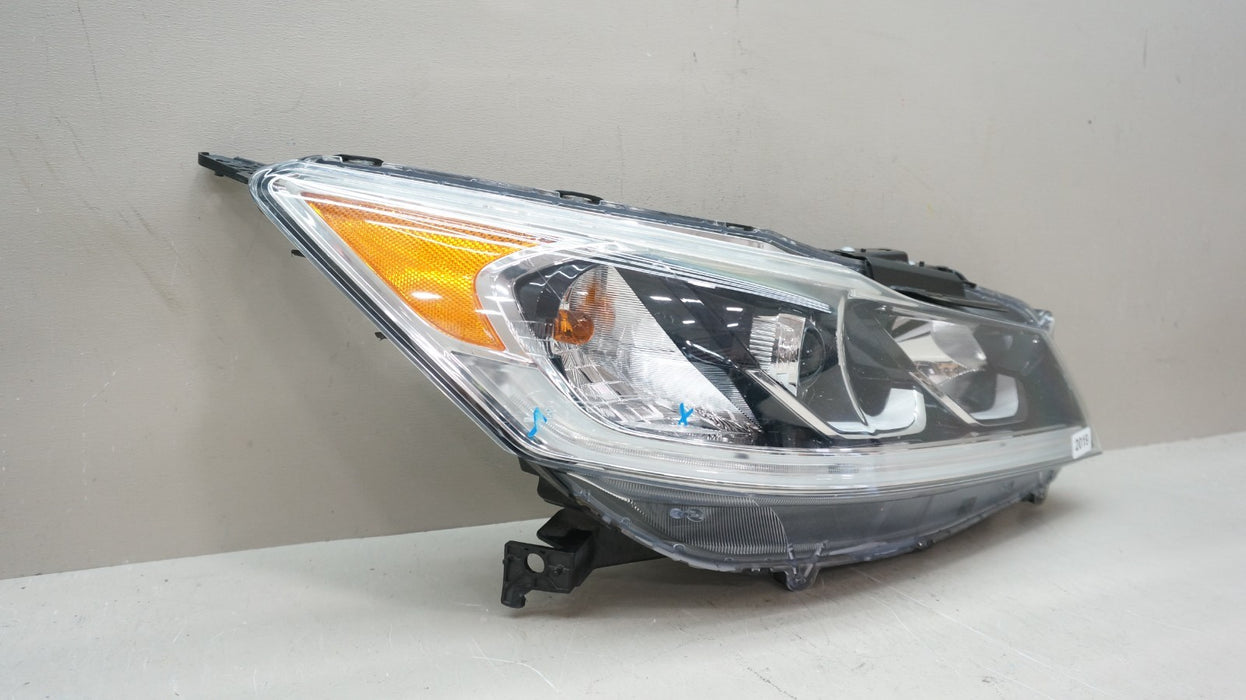 2016-2017 HONDA ACCORD FRONT RIGHT PASSENGER SIDE HALOGEN HEADLIGHT OEM