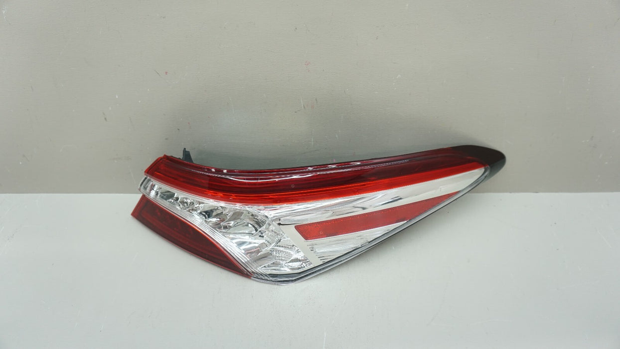 2018-2020 TOYOTA CAMRY REAR RIGHT RH PASSENGER SIDE TAIL LIGHT DEPO AFTERMARKET