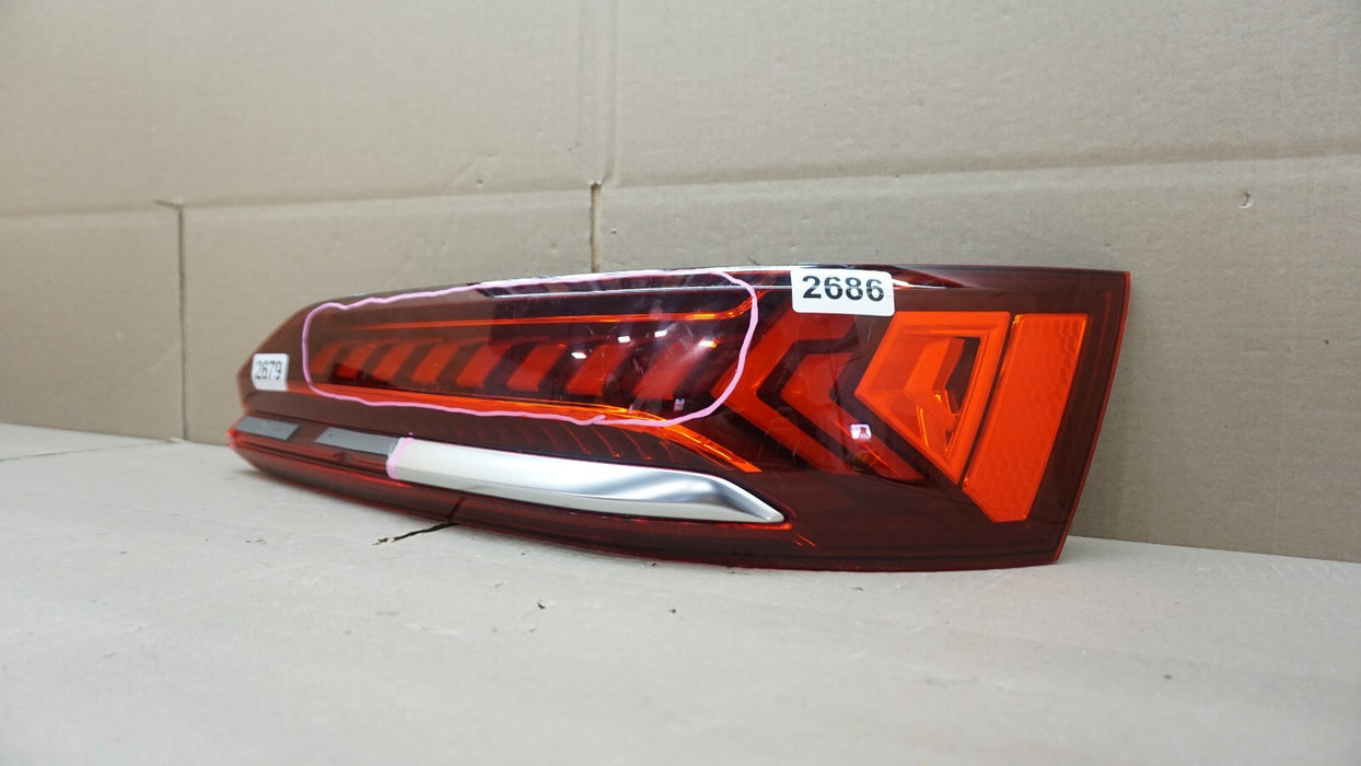 2020-2022 AUDI Q7 REAR RIGHT PASSENGER SIDE TAIL LIGHT LED OEM 20 21 22