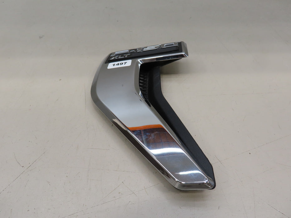 2021-2023 FORD F150 F-150 XLT LEFT DRIVER FENDER VENT NAMEPLATE OEM