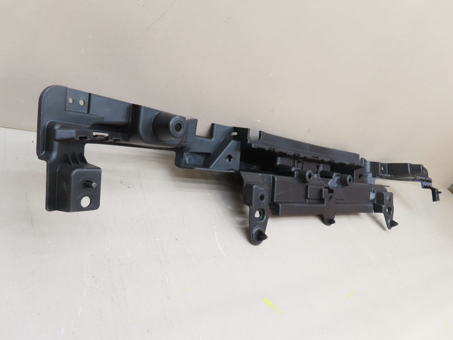 2022-2024 LAND ROVER RANGE ROVER L460 REAR CENTER BUMPER BRACKET OEM