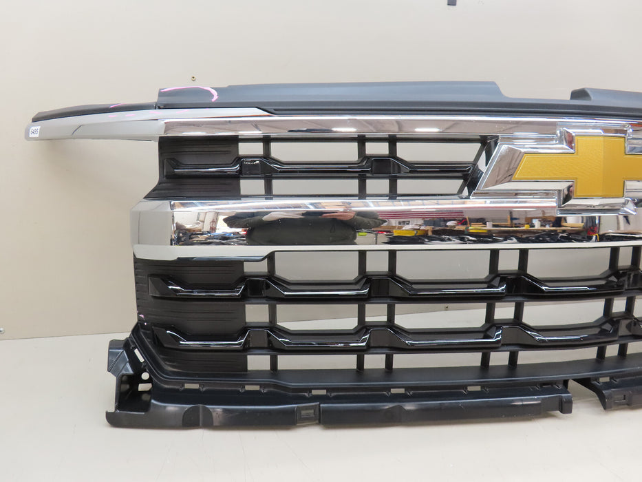 2022 2023 CHEVROLET SILVERADO 1500 LTZ RST FRONT RADIATOR GRILL GRILLE OEM RPST