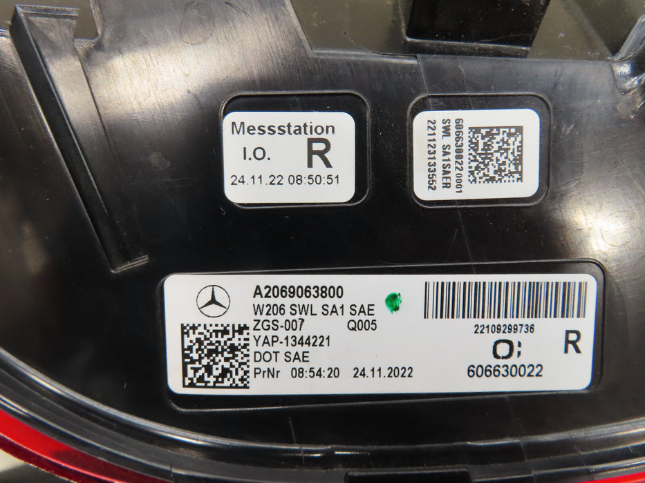 2022 2023 MERCEDES-BENZ C300 REAR RIGHT PASSENGER TAIL LIGHT LED OEM A2069063800