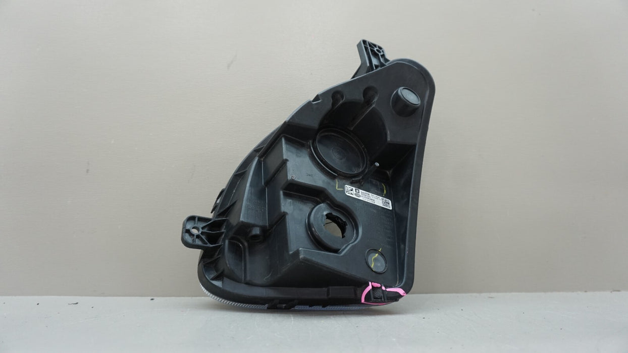 2018-2021 CHEVROELT EQUINOX FRONT RIGHT PASSENGER SIDE FOG DAY RUNNING LIGHT OEM