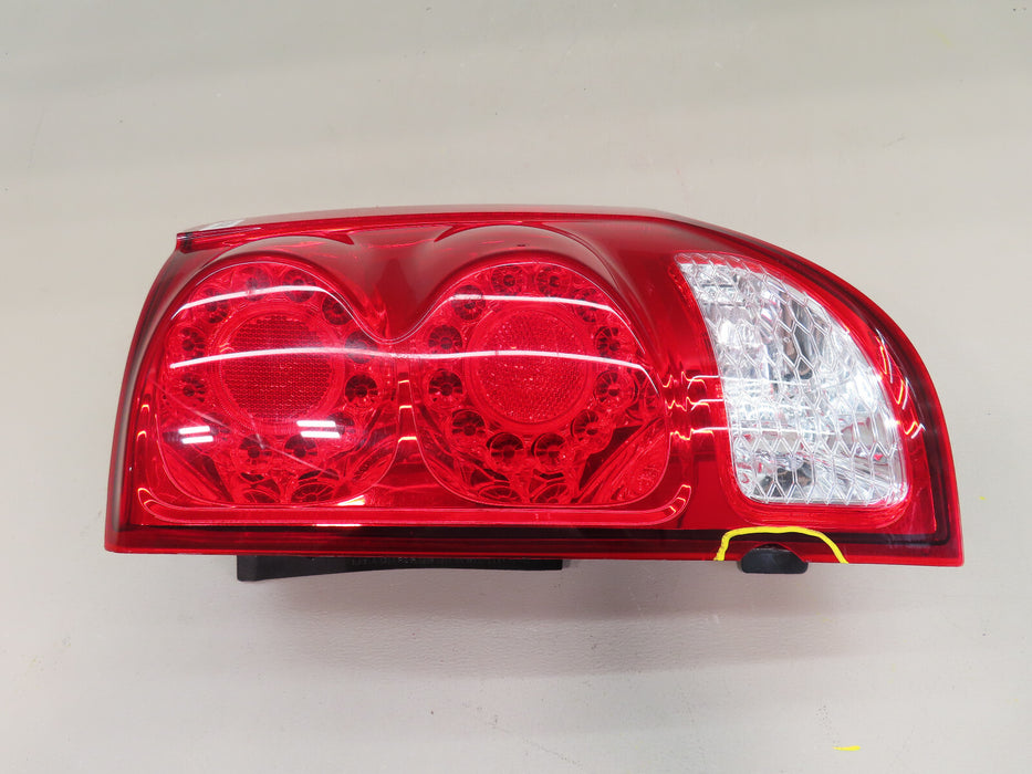 2011-2018 DODGE GRAND CARAVAN REAR RIGHT PASSENGER TAIL LIGHT HALOGEN LED OEM
