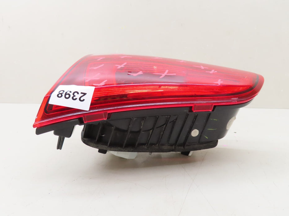 2015-2017 VOLKSWAGEN GTI REAR RIGHT INNER TAIL LIGHT STOP LAMP OEM 5GM945094A