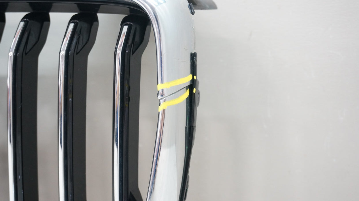 2018-2021 VOLVO XC60 FRONT BUMPER RADIATOR GRILLE OEM