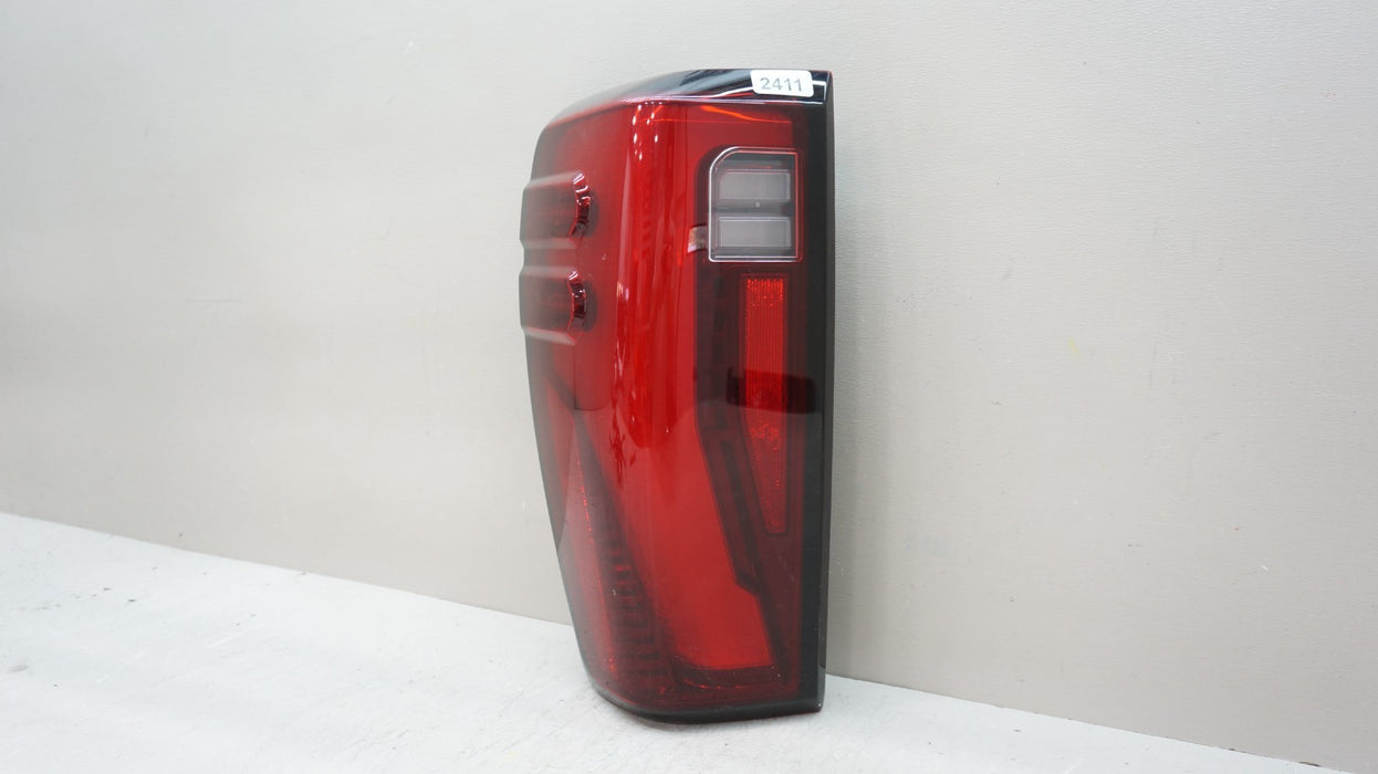 2024-2026 GMC SIERRA 2500HD 3500HD REAR LEFT DRIVERS SIDE TAIL LIGHT OEM