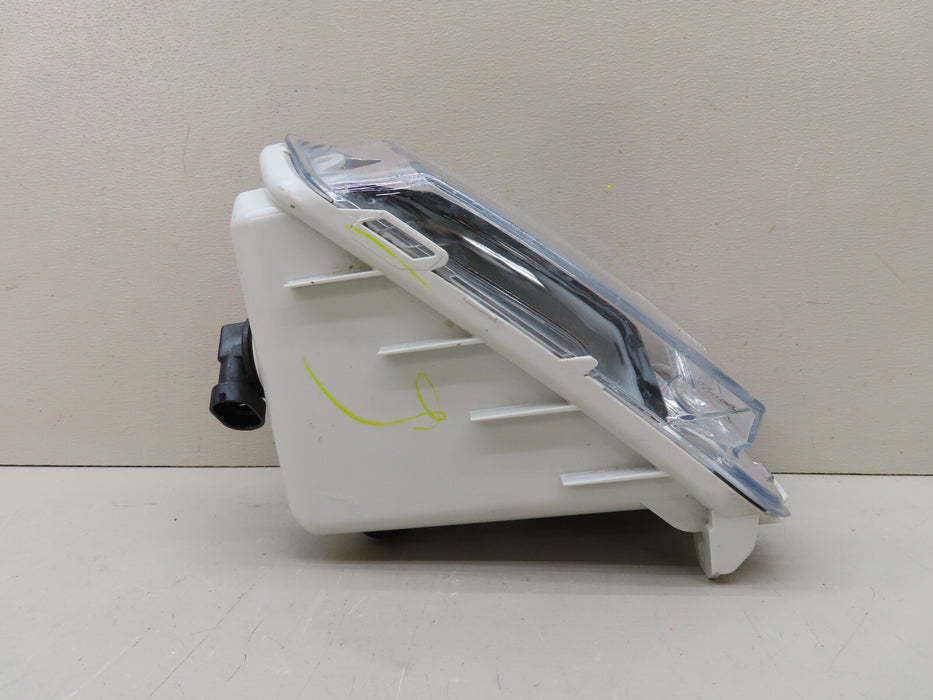 2017 2018 2019 FORD ESCAPE FRONT RIGHT PASSENGER SIDE FOG LIGHT OEM