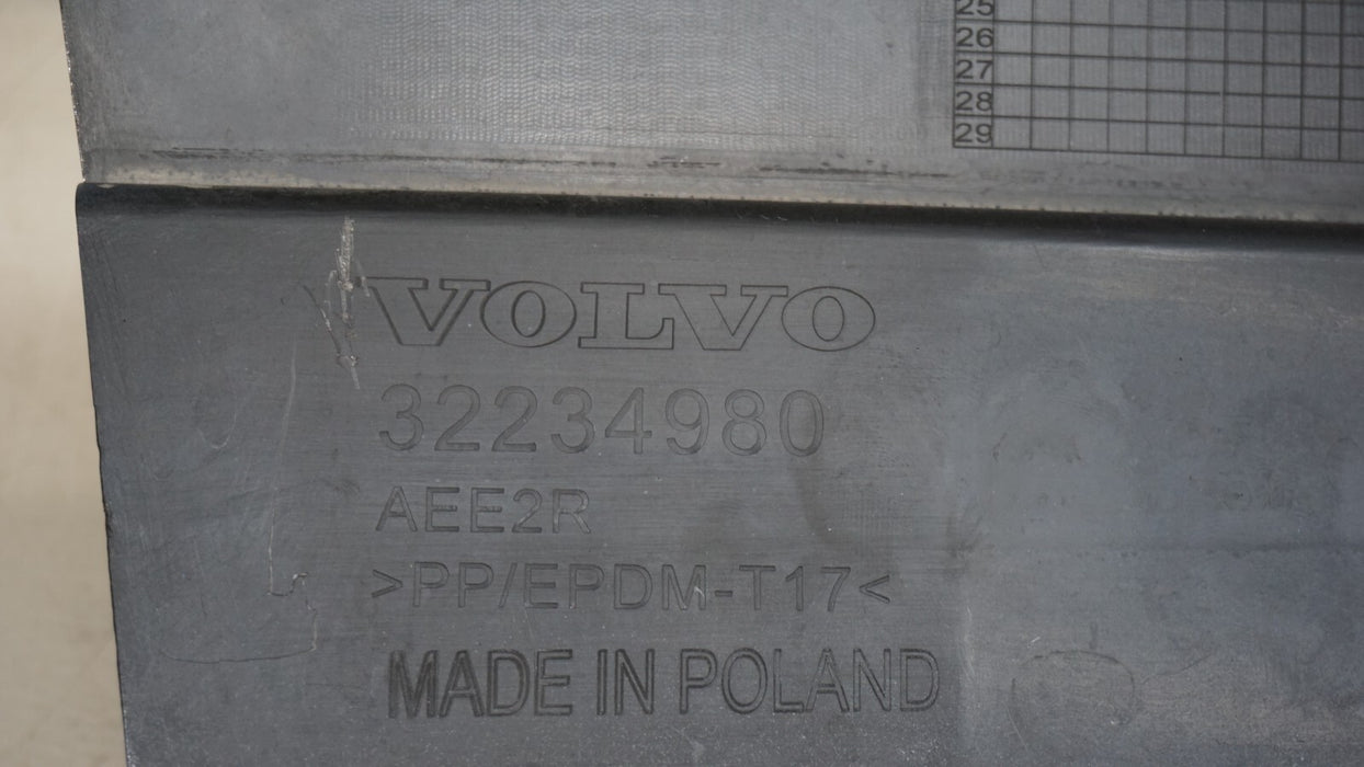 2022 VOLVO XC60 B5 INSCRIPTION SUV REAR LOWER BUMPER COVER PANEL OEM 32234980