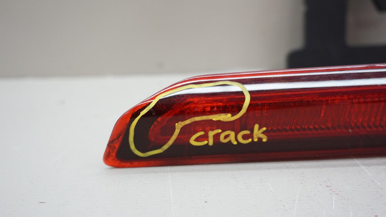 2013-2019 FORD ESCAPE REAR UPPER 3RD STOP BRAKE LIGHT OEM CJ54-13A601