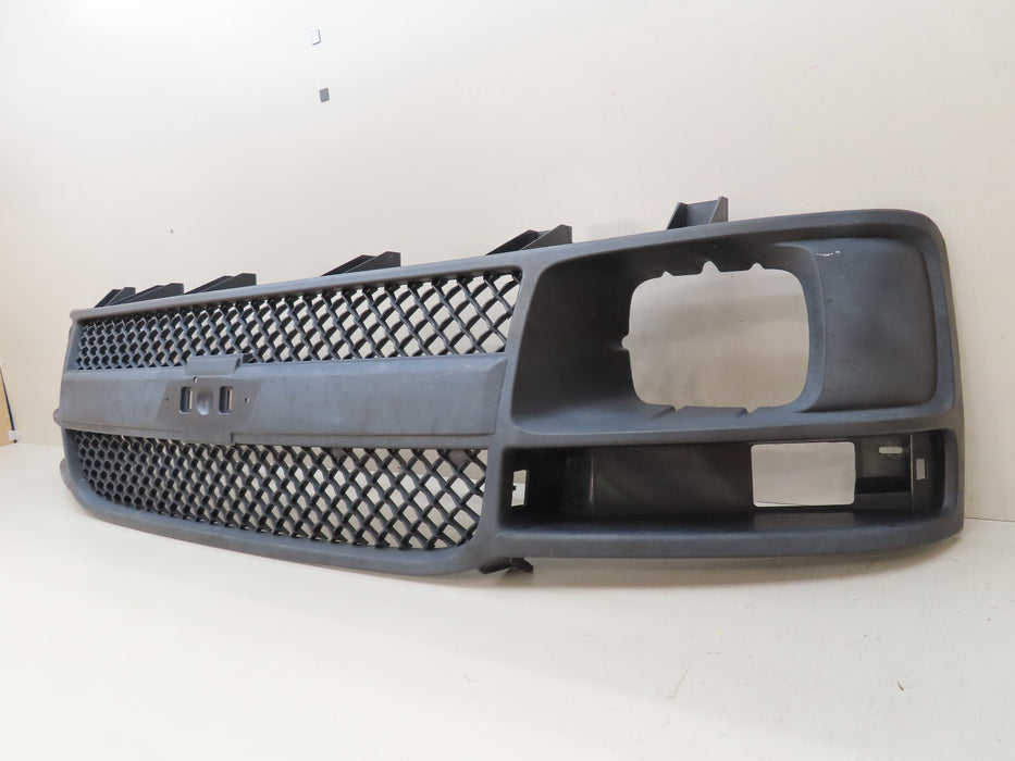 2003 2004 2005 2006 CHEVROLET EXPRESS FRONT RADIATOR GRILLE GRILL AFTERMARKET