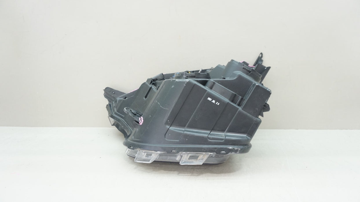 2021-2023 CHEVROLET TRAILBLAZER FRONT RIGHT PASSENGER SIDE HALOGEN HEADLIGHT OEM