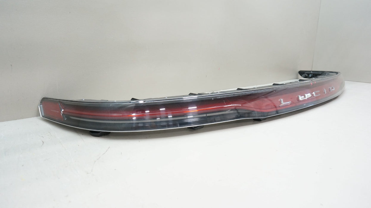 2022-2024 LUCID AIR REAR CENTER LONG TAIL LIGHT OEM