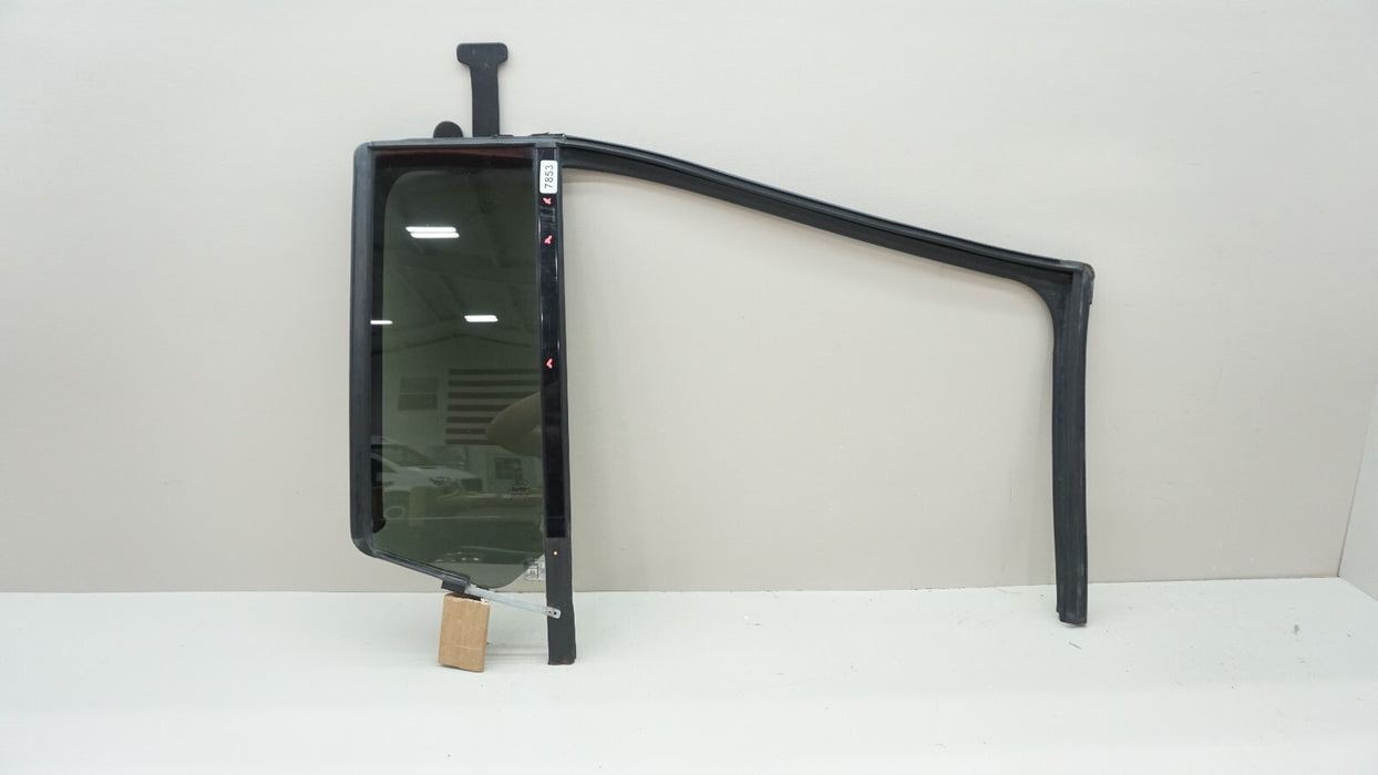 2009-2019 FORD FLEX REAR RIGHT PASSENGER SIDE GLASS WINDOW 8A8Z-7425766-A OEM