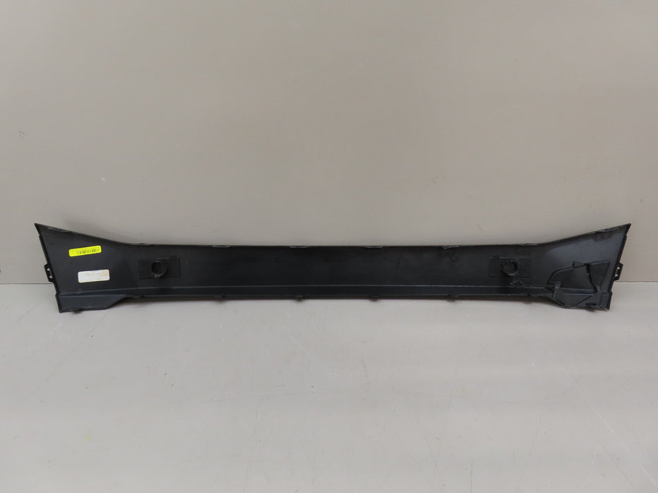 2021-2023 BMW X4 FRONT CENTER LOWER BUMPER TRIM MOLDING OEM