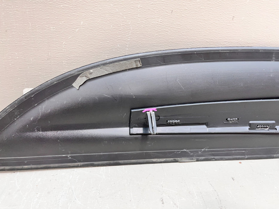 2015-2023 PORSCHE MACAN RH FRONT DOOR LOWER MOLDING TRIM 95B.837.890.1R OEM