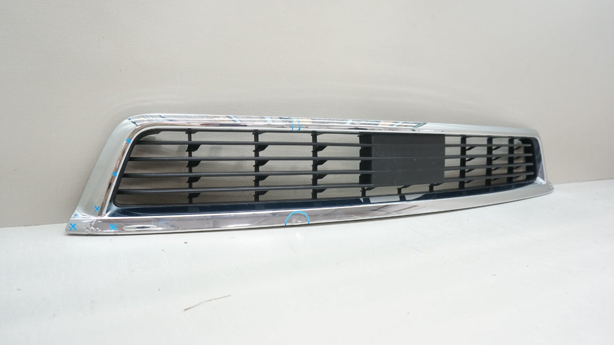2015-2017 INFINITI QX80 FRONT LOWER BUMPER GRILLE OEM 622565ZA0B