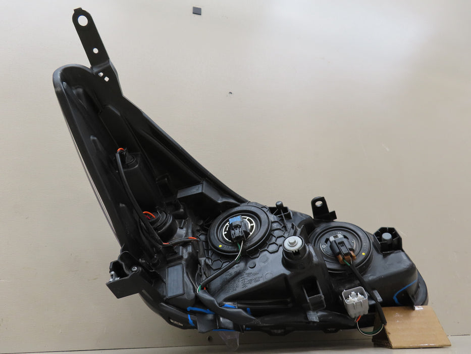 2017-2021 SUBARU CROSSTREK FRONT LEFT DRIVER SIDE HEADLIGHT HALOGEN OEM