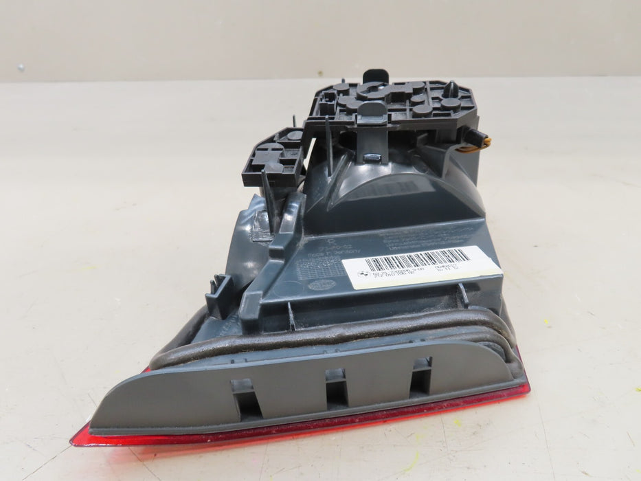 2011-2013 BMW 528I 535I 550I REAR RIGHT PASSENGER SIDE INNER TAIL LIGHT OEM