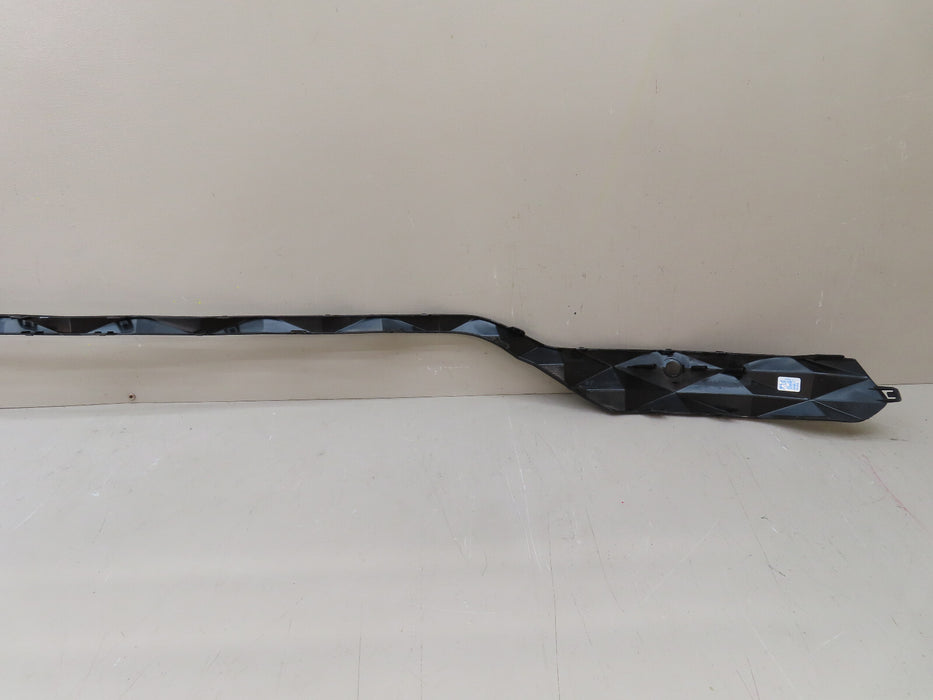 2022-2023 HYUNDAI TUCSON REAR CENTER BUMPER COVER MOLDING OEM 86696-N9050