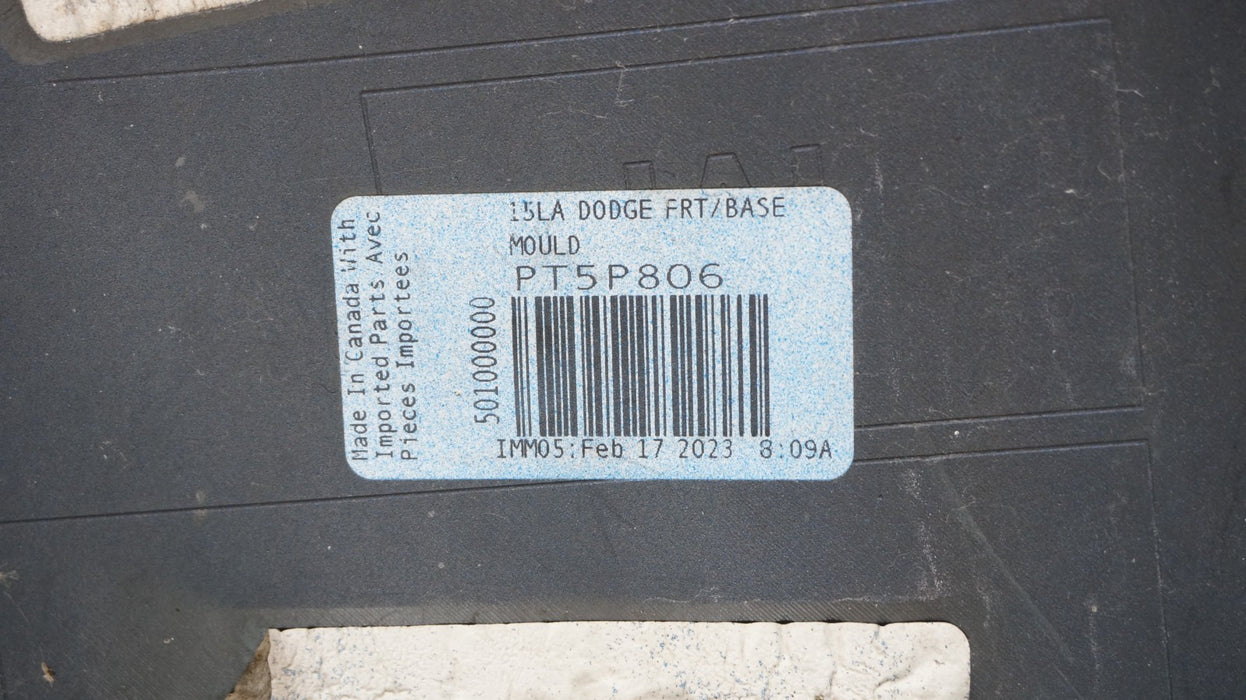 2015-2019 DODGE CHALLENGER FRONT BUMPER COVER 15LA-100AA OEM