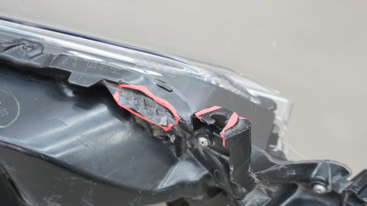 2014-2016 TOYOTA COROLLA FRONT LH LEFT DRIVER SIDE LED HEADLIGHT OEM