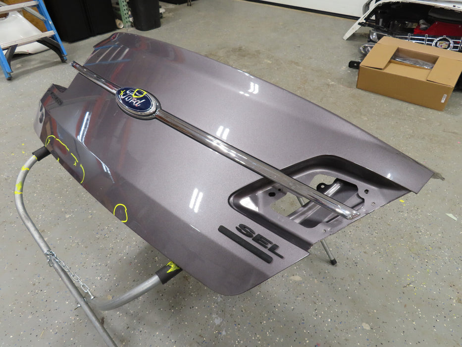 2010 2011 2012 FORD TAURUS REAR TRUNK LID SHELL OEM
