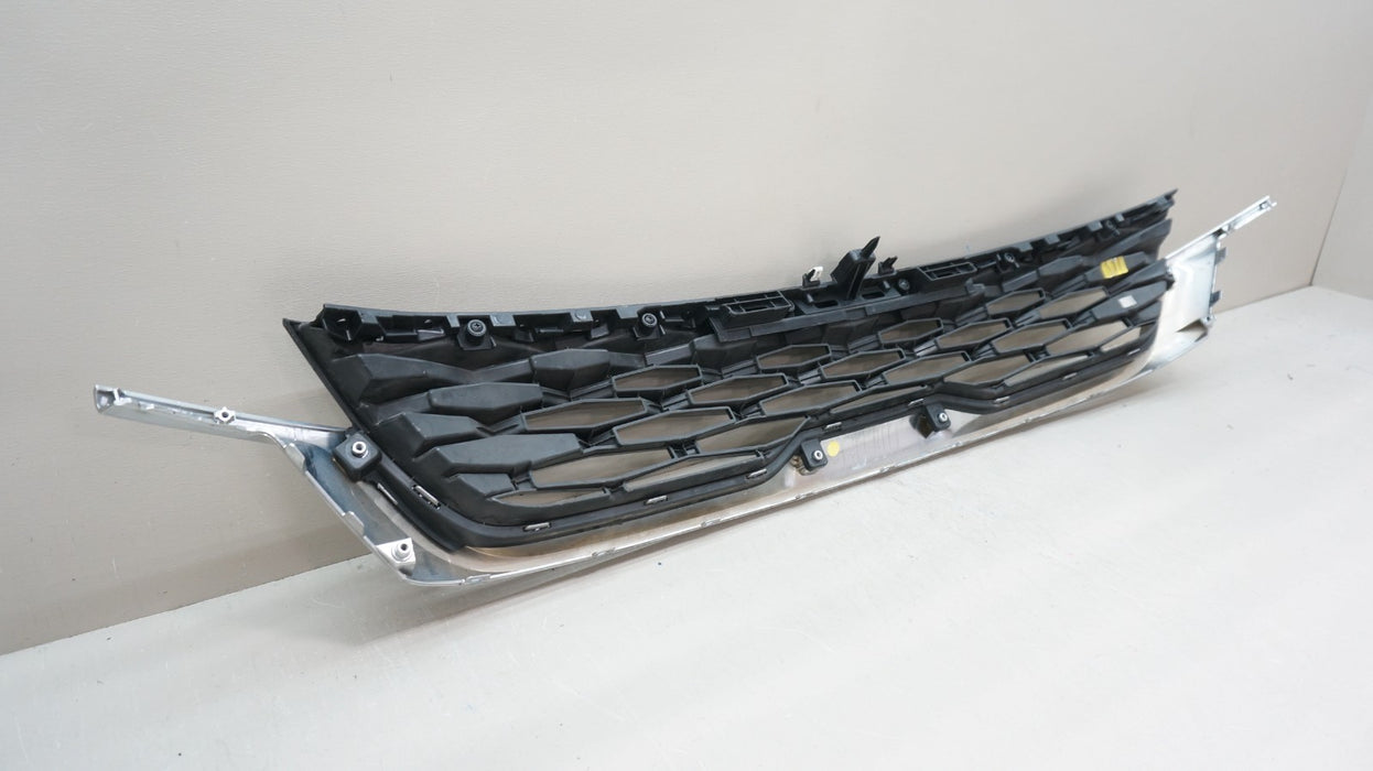 2021-2023 KIA SELTOS FRONT UPPER BUMPER RADIATOR GRILLE OEM 863B5-Q5310