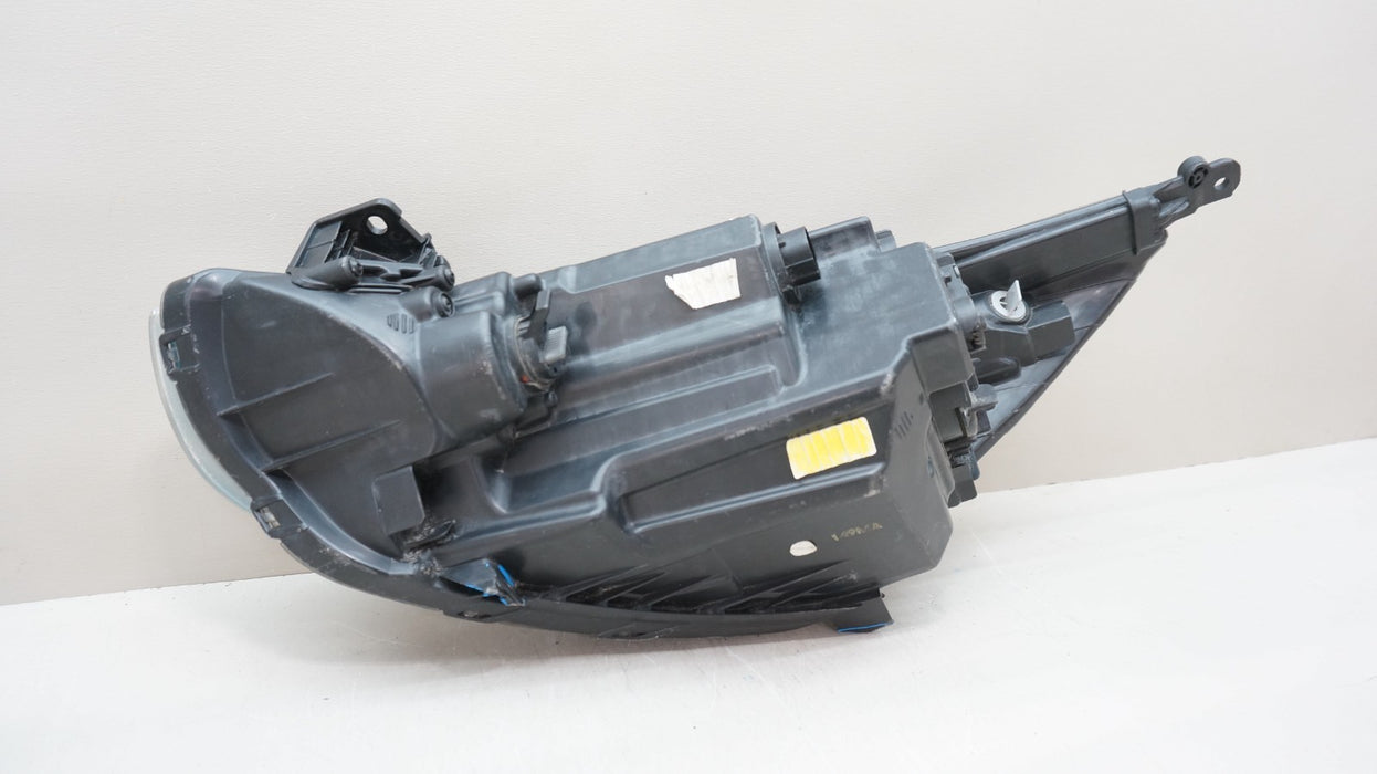 2015-2017 HYUNDAI ACCENT FRONT RIGHT PASSENGER SIDE HALOGEN HEADLIGHT OEM